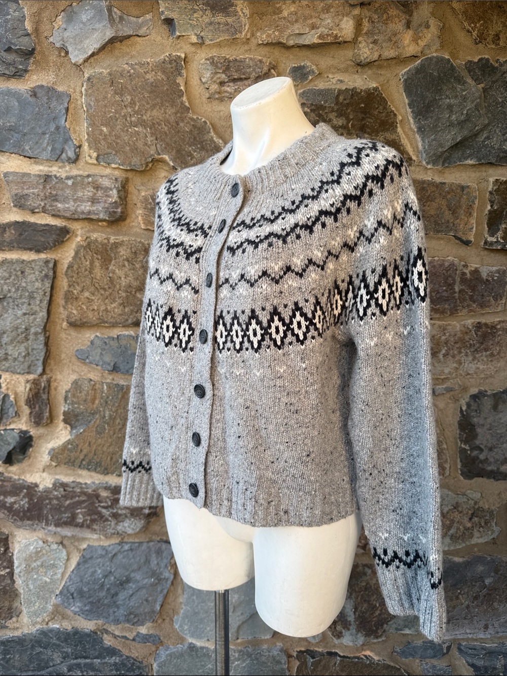 J. Crew NWT Wool Blend Fair Isle Button Up Cardigan Sweater in Gray Size Medium - Picture 5 of 6
